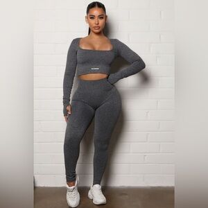 BRAND NEW! NEVER WORN! Fashion Nova Sport set